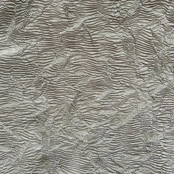 Vince Satin Crepe Textured Sleeveless Blouse - Sz M - Picture 8 of 8